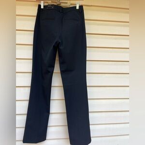 Express black mid-rise straight leg pants, brand new, side pockets, zipper, 2R